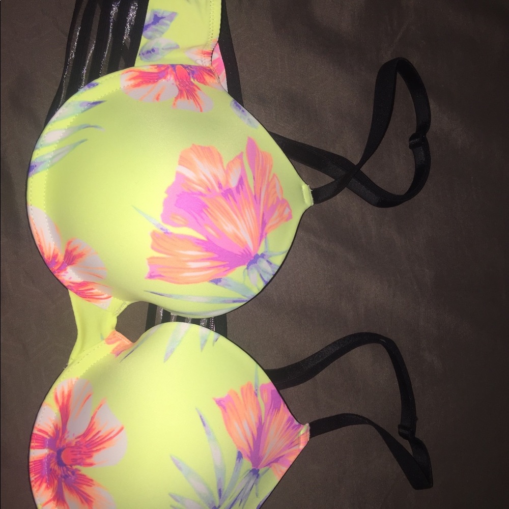 PINK BRA